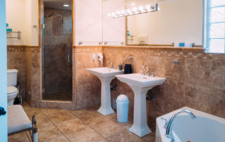 8-Bathroom-320x202